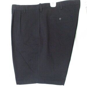 Lands' End Pleated Front Mens Black Cotton Expandable Short Pant NWOT - Size 46W